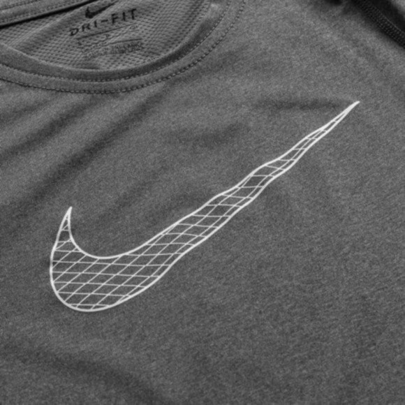 Nike Pro Gray Tee Shirt Boys Size NWT - Picture 4 of 7